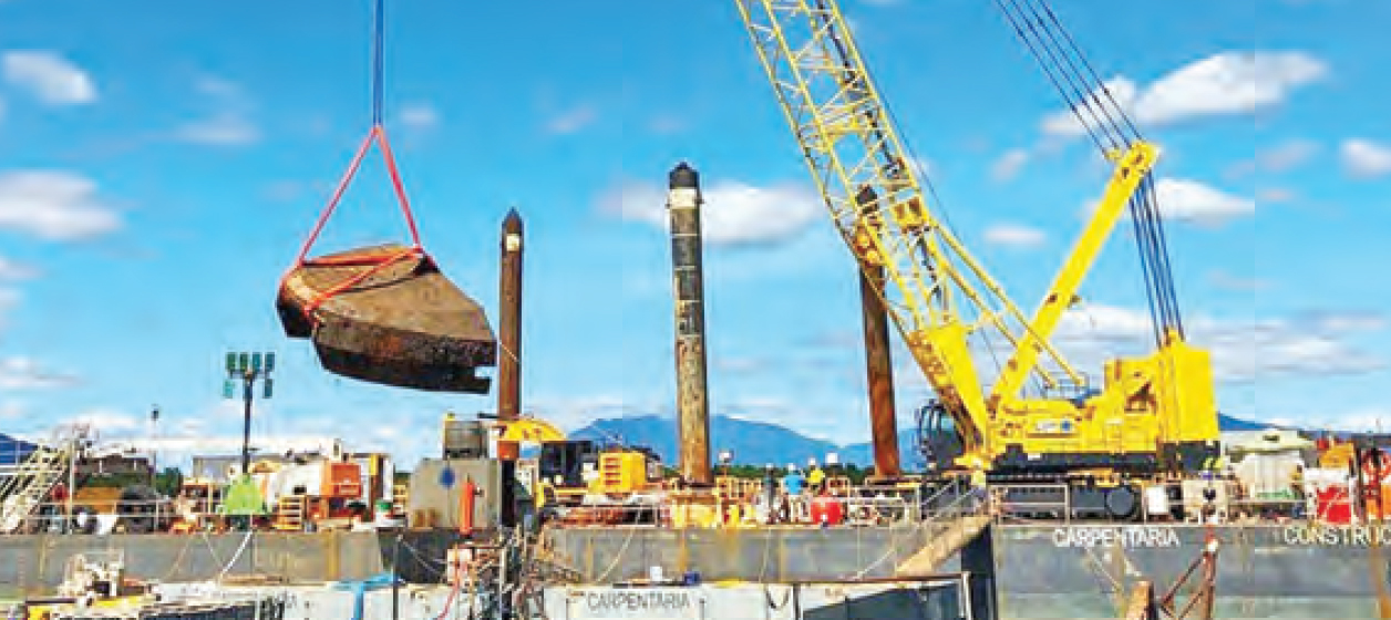 Carpentaria Contracting retrieving sunken vessel