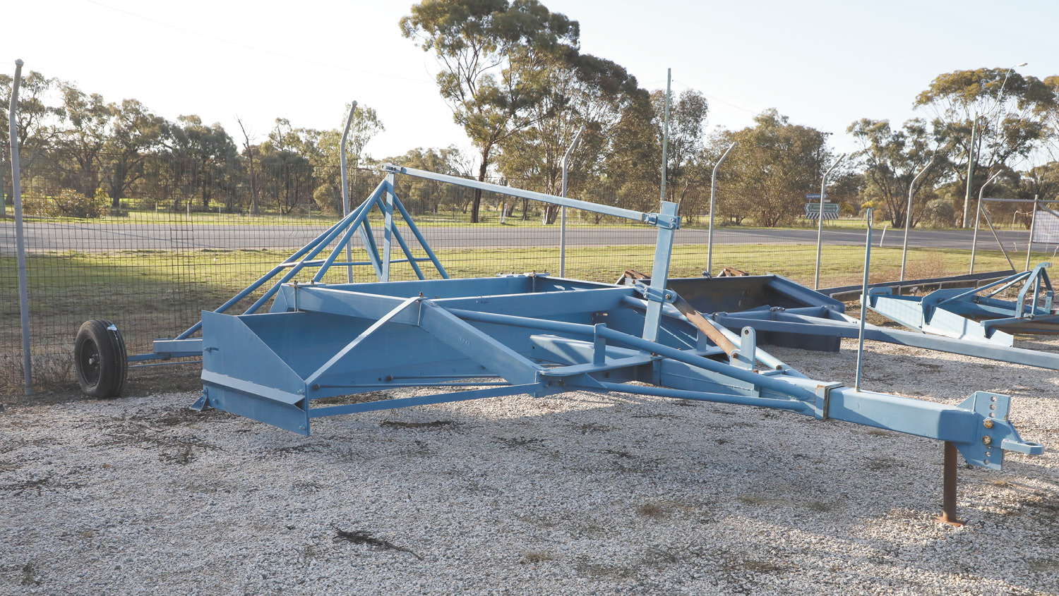 Old model Farmor grader