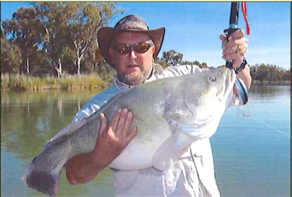 Steve Cooper with 16kg Murray Cod