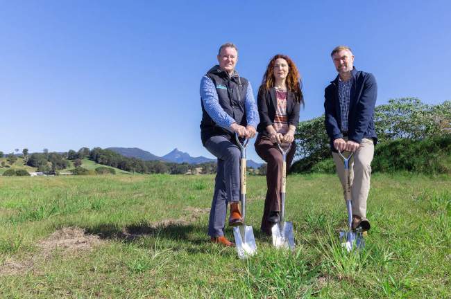 Tweed Mayor Chris Cherry turning the first sod with Alder Constructions GM Dean Cheffers