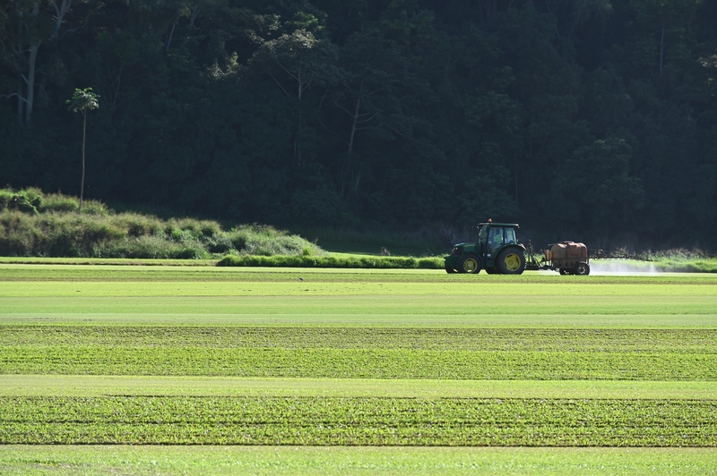 Fertilising Qld farm